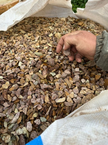 Златолит персиковый декоративная каменная крошка купить в Клине