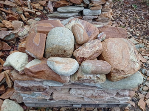 Златолит жёлтый, жёлто-зелёный глыбки и валуны для ланшафтного дизайна купить в Клине