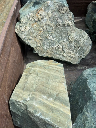 Ландшафтные глыбы зелёные 200-500 килограмм купить в Клине