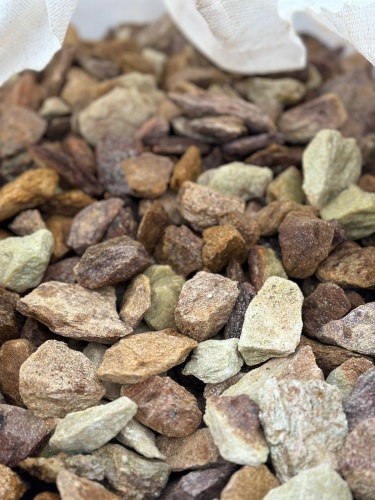 Златолит персиковый декоративная каменная крошка купить в Клине